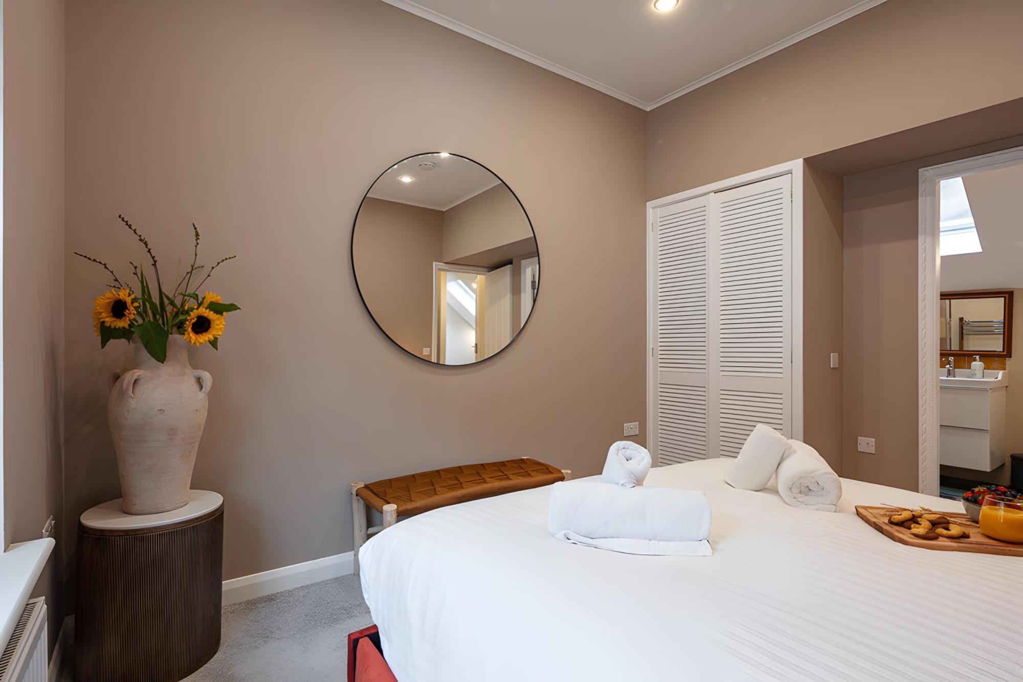 Вилла Impressive 5Beds House In South Kensington Лондон Экстерьер фото